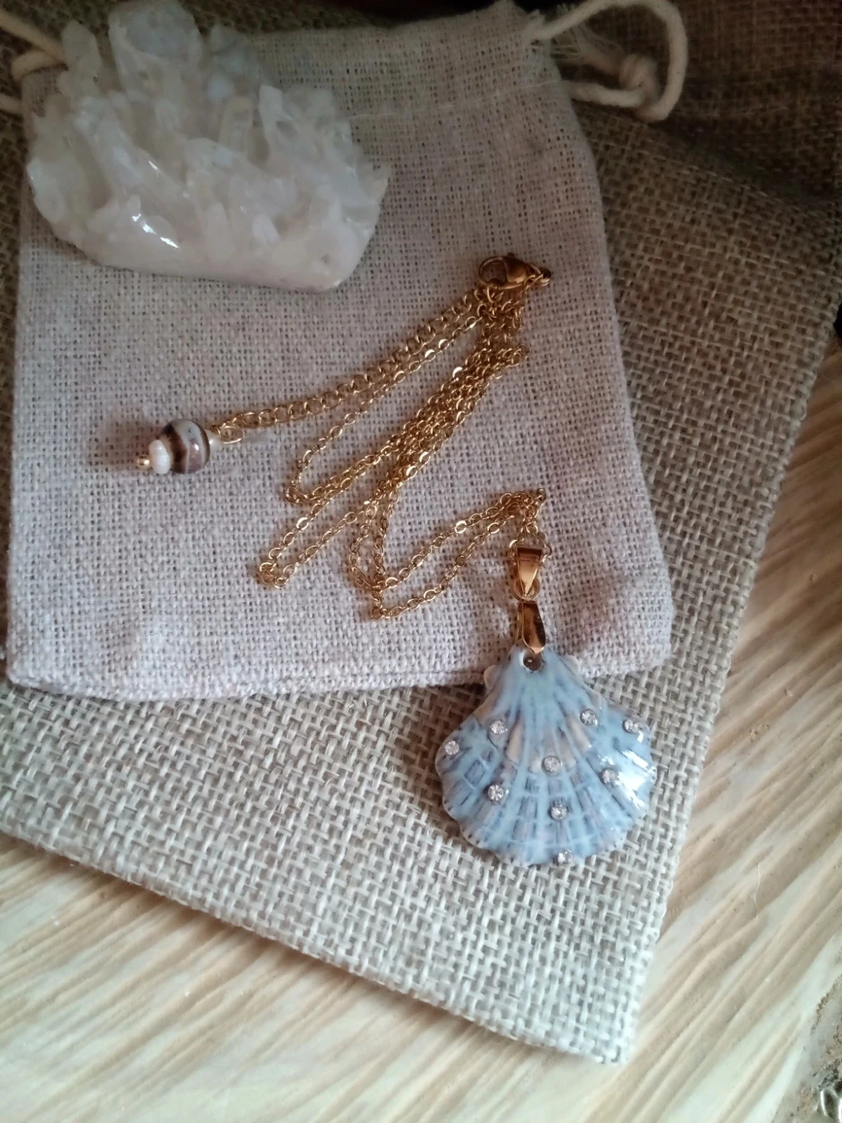 Collier pendentif coqu'illage en céramique et zirconium – photo 2